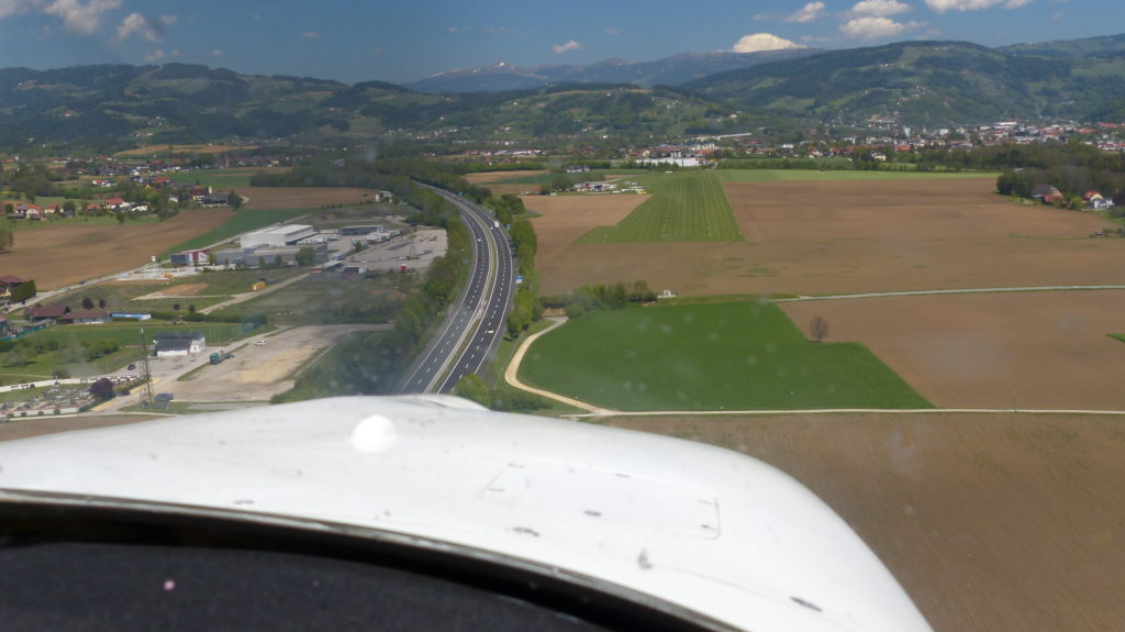 Anflug auf Voghera