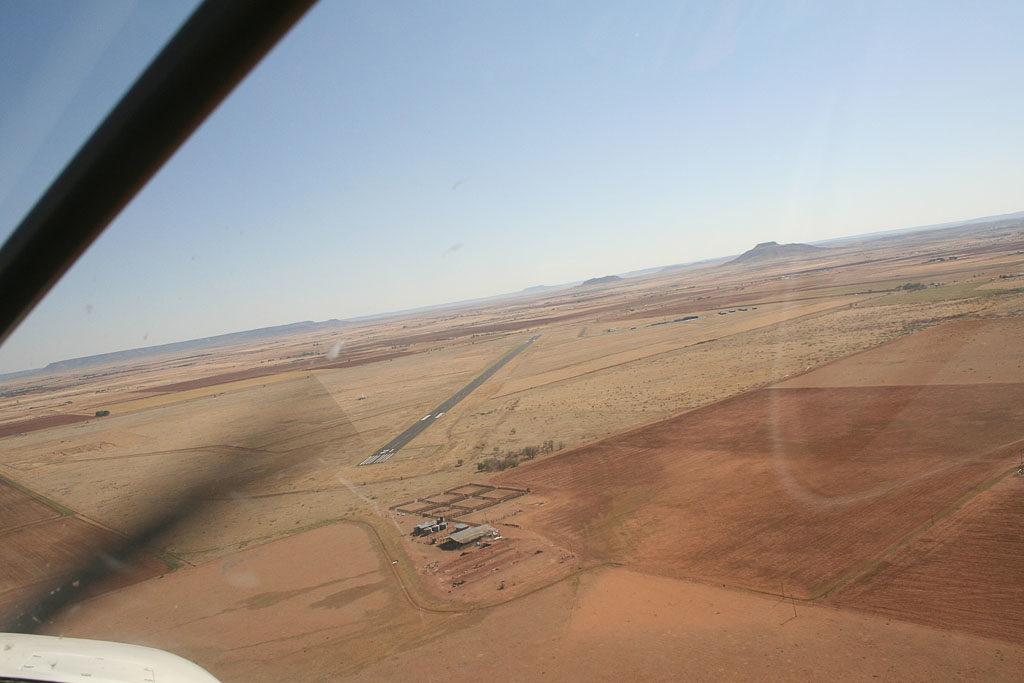 approach to Tucumcari, New Mexico